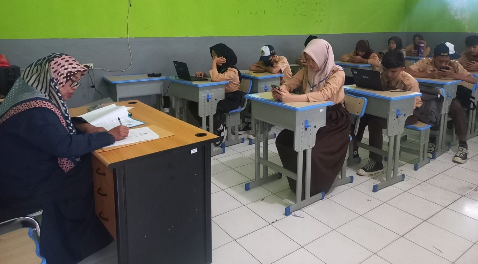 Apa Itu Kurikulum Merdeka? Kenapa Sekolah Mulai Menerapkannya?